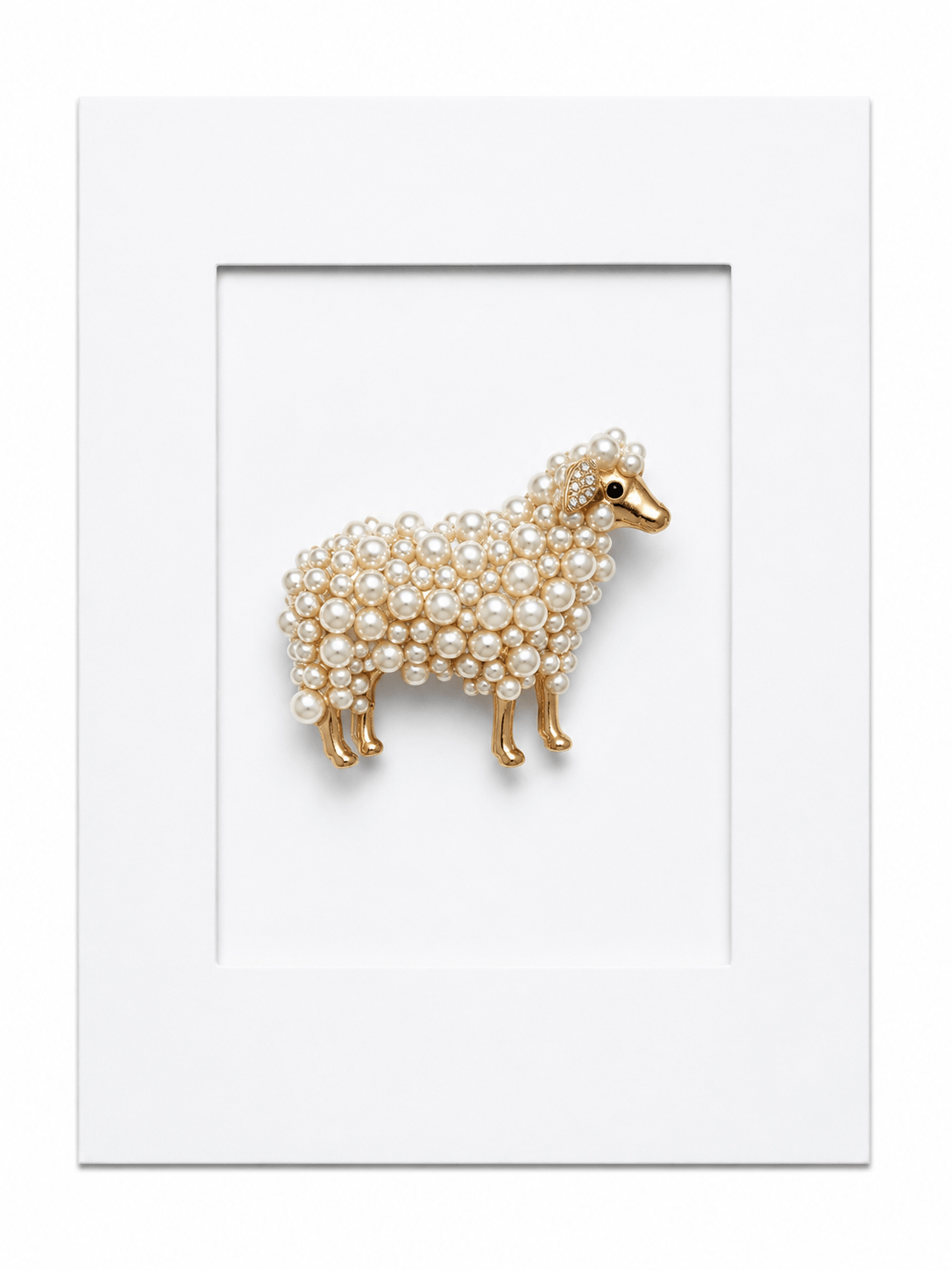 Pearl Sheep Keepsake Card – Faux Pearl Brooch - Twelve Silver Trees