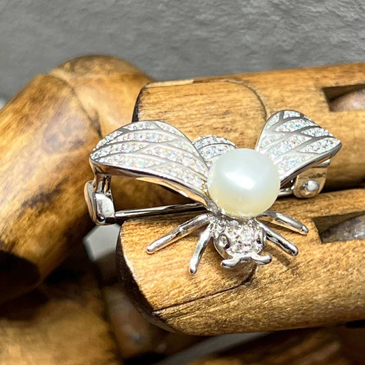 Art Deco Inspired Freshwater Pearl & Bee Brooch - Twelve Silver Trees