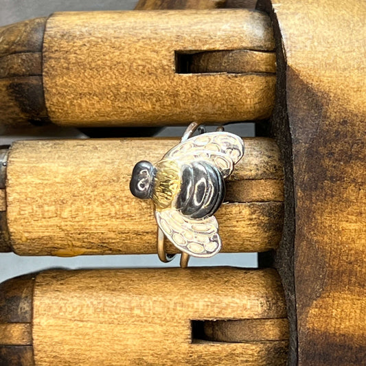 Honeybee Sterling Silver Solitaire Ring By Paula Bolton - Twelve Silver Trees