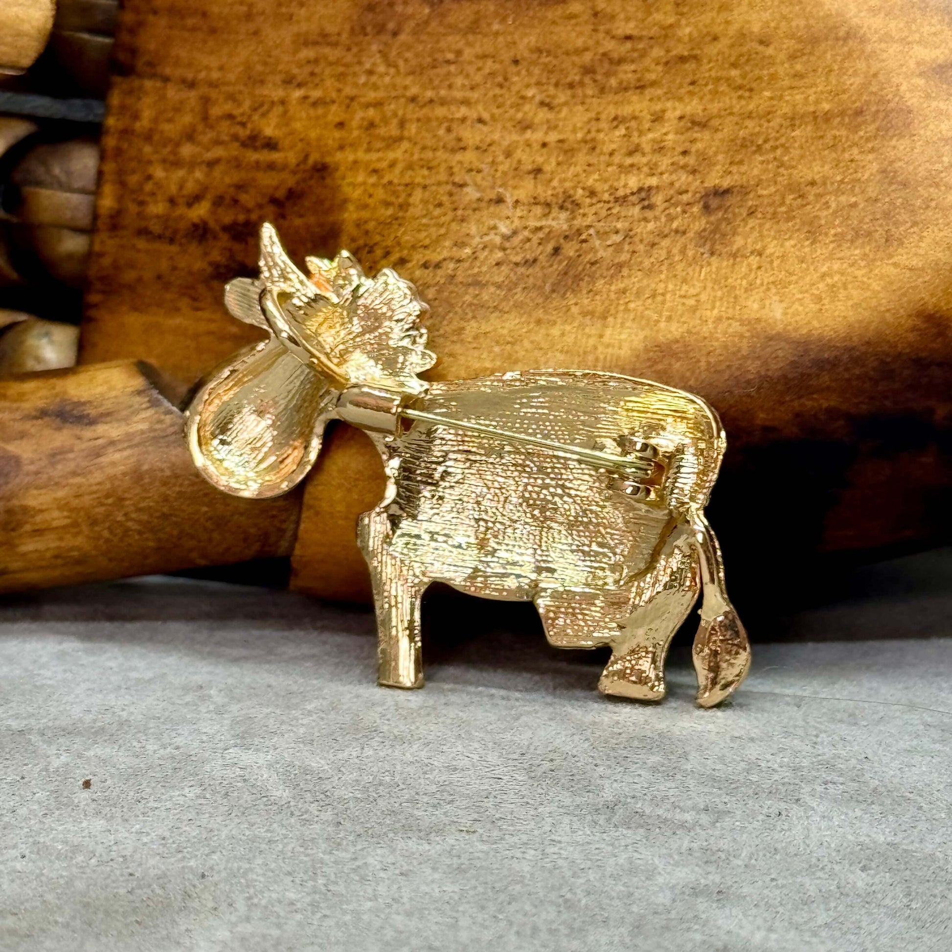 Cute Cow With Daisy Enamel brooch - Twelve Silver Trees