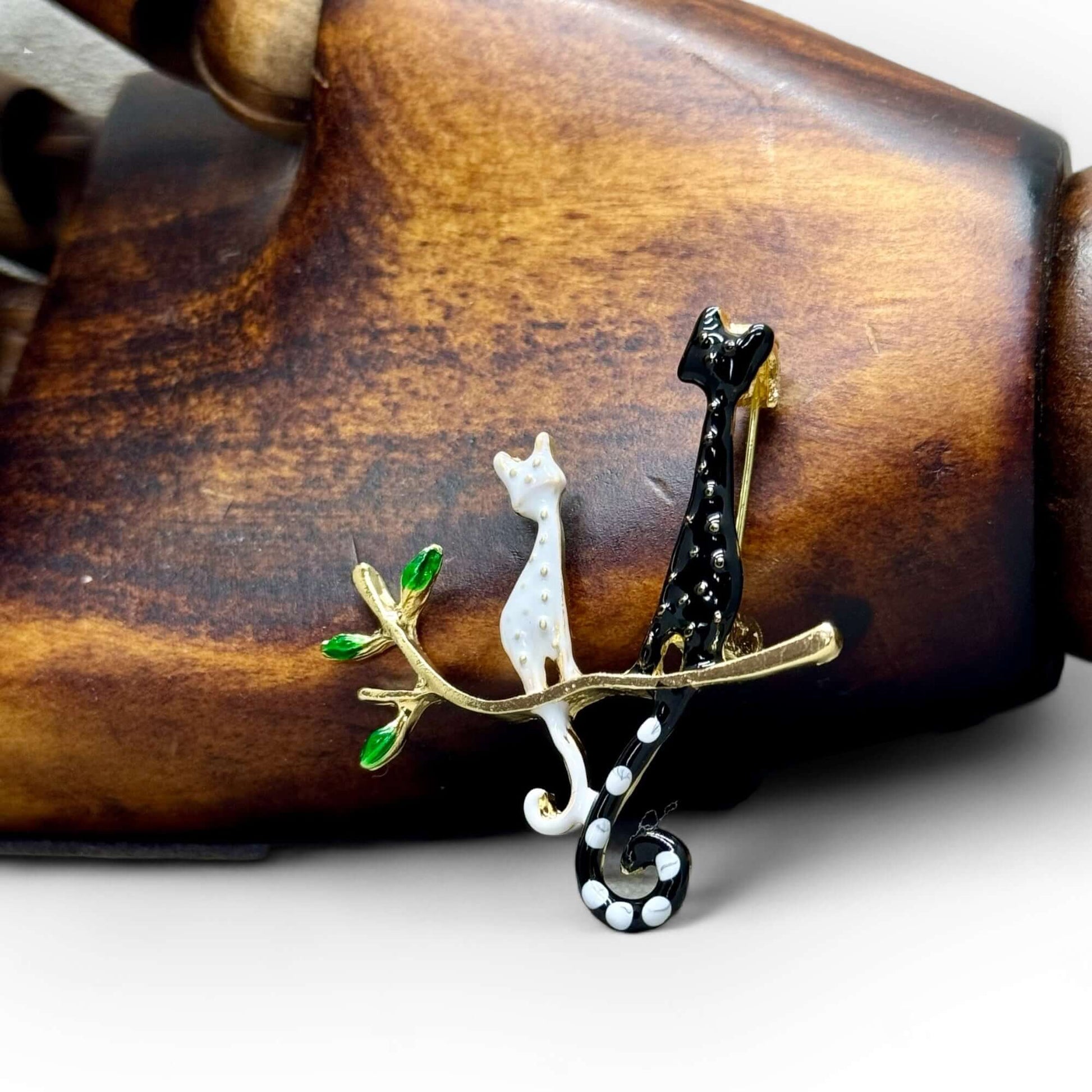 Black & White Enamel Cat Brooch - Twelve Silver Trees