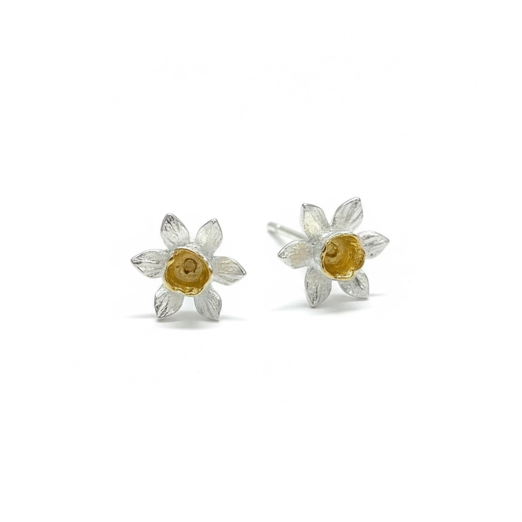 Daffodil Flower Stud Earrings in Sterling Silver & 18 Carat Gold - Twelve Silver Trees