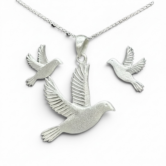 Doves Grace - Dove of peace Pendant & Earring Set - Twelve Silver Trees