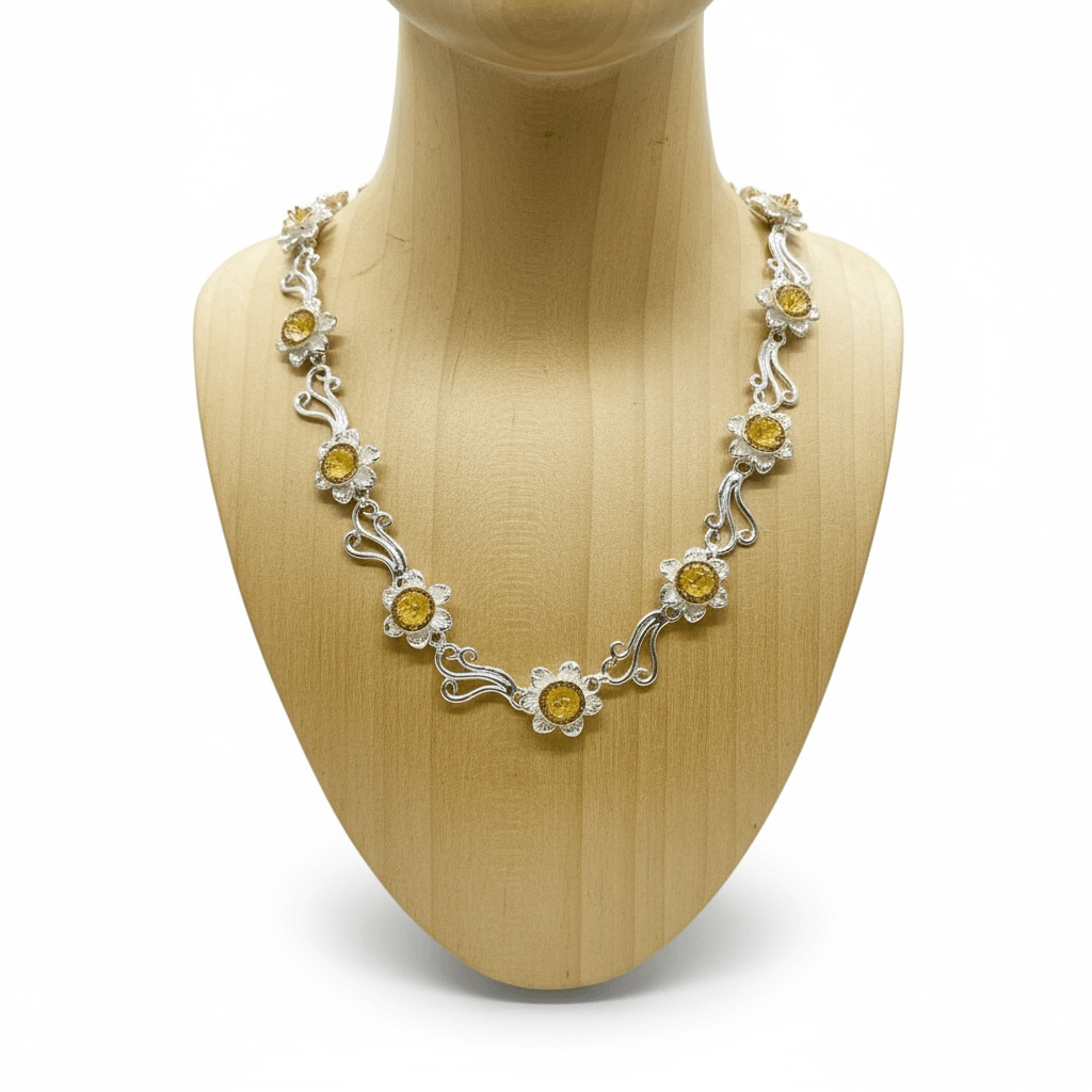 Daffodil Flower Link Necklace in Sterling Silver & Gold - Twelve Silver Trees