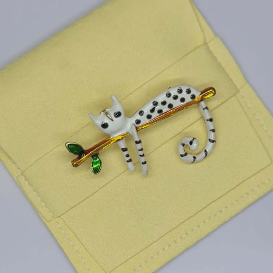 Recumbent Cat White Enamel Fashion Jewellery Brooch - Twelve Silver Trees
