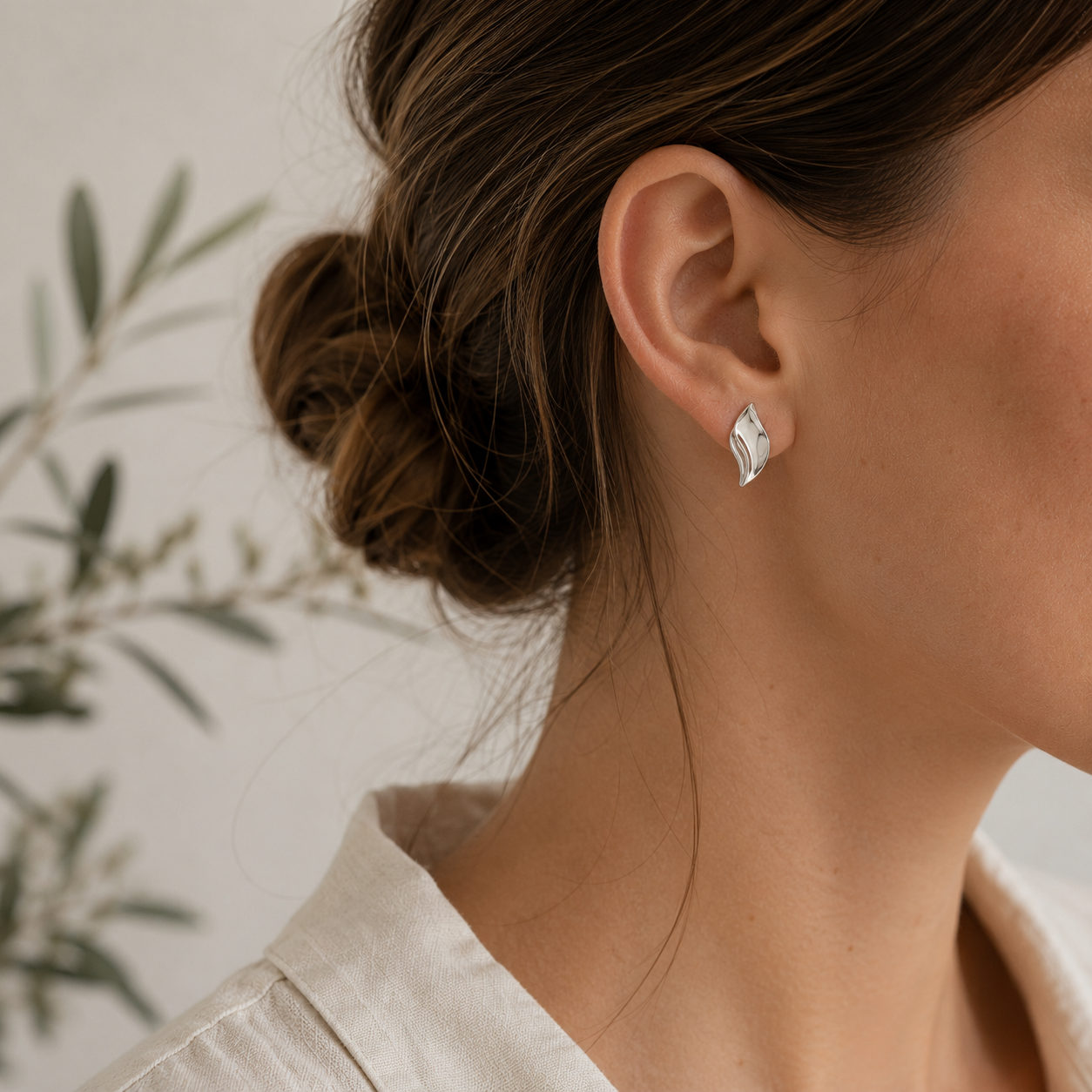 Sculpted Leaf Stud Earrings – Sterling Silver - Twelve Silver Trees