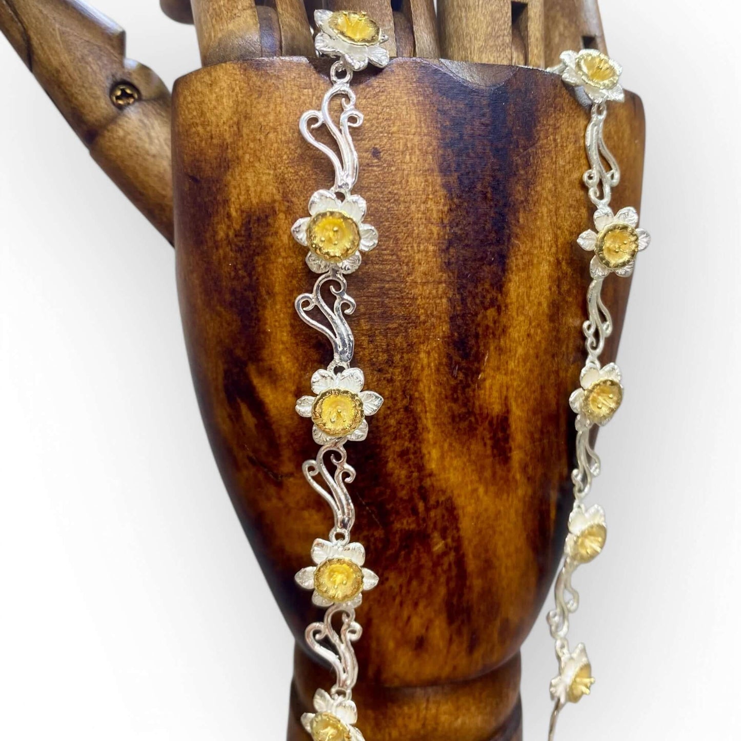 Daffodil Flower Link Necklace in Sterling Silver & Gold - Twelve Silver Trees