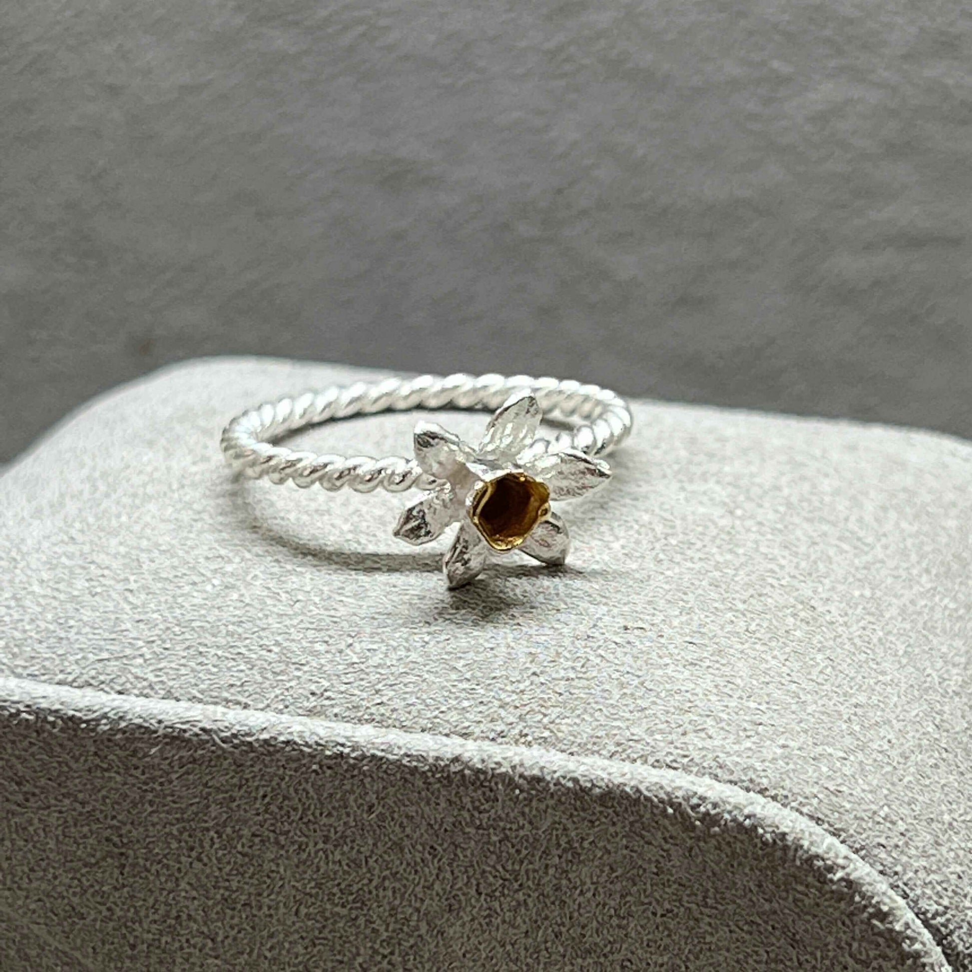 Daffodil Ring In Sterling Silver & 18 Carat Gold - Twelve Silver Trees