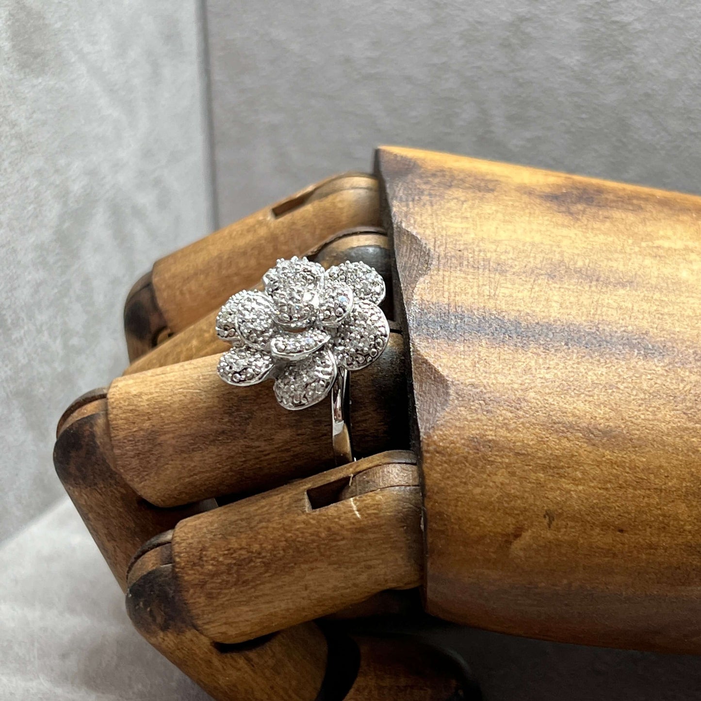 Hand Finish Sterling Silver Zirconia 3D Flower Ring - Twelve Silver Trees
