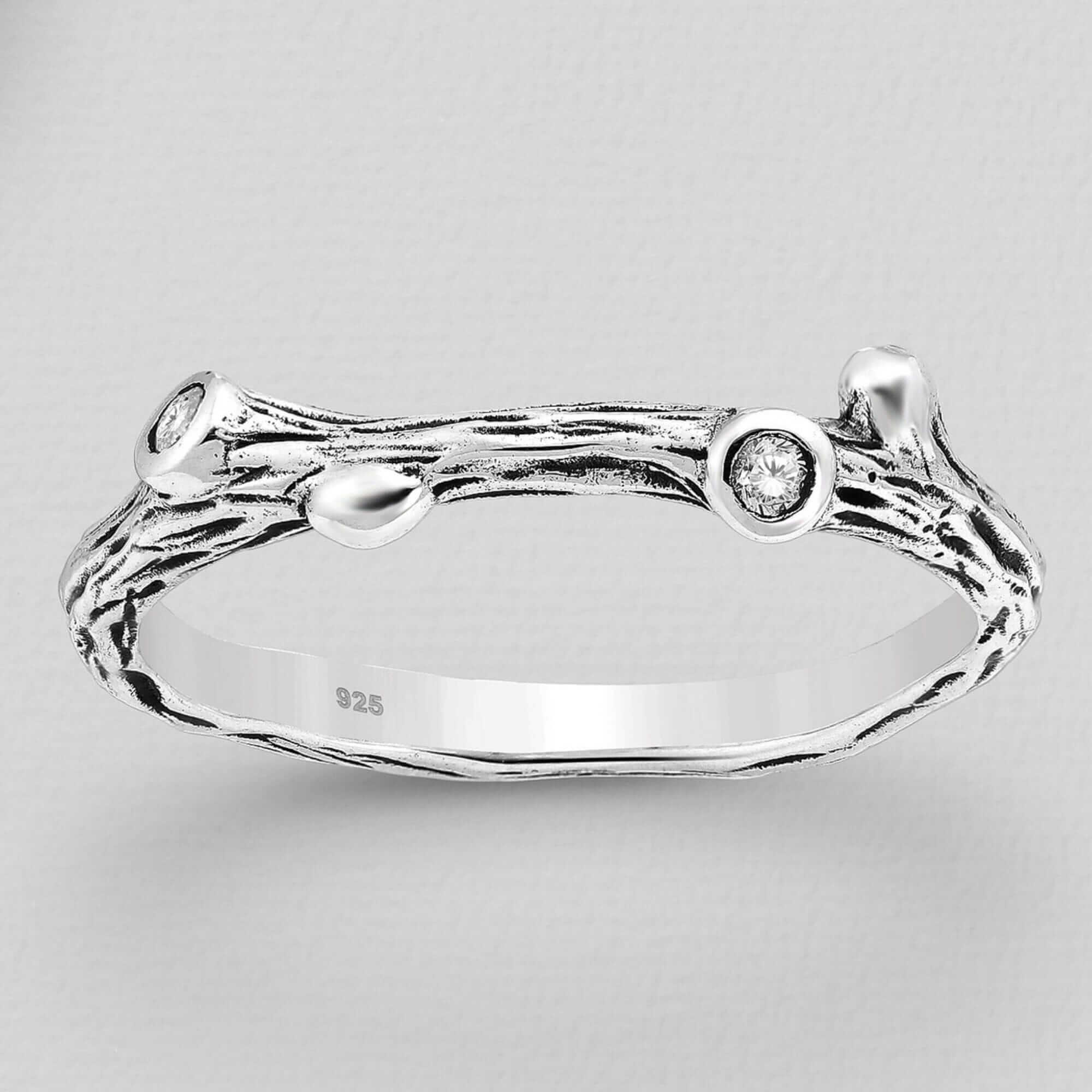 Silver branch clearance ring