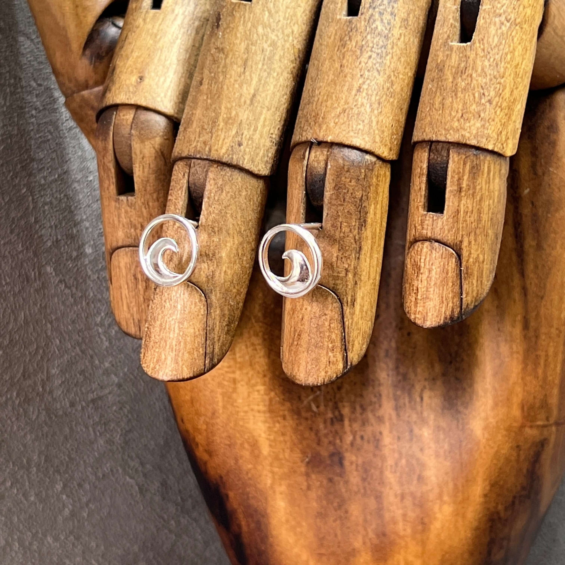 Sterling Silver Minimal Wave Stud Earrings - Twelve Silver Trees
